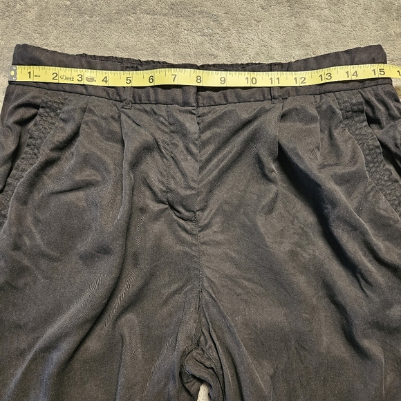 Wilfred Aritzia Black Trouser Ankle Pleated Pants Size 8 - Picture 8 of 9